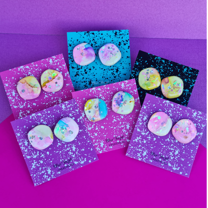 PASTELL CONFETTI STUDS