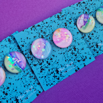 PASTELL CONFETTI STUDS